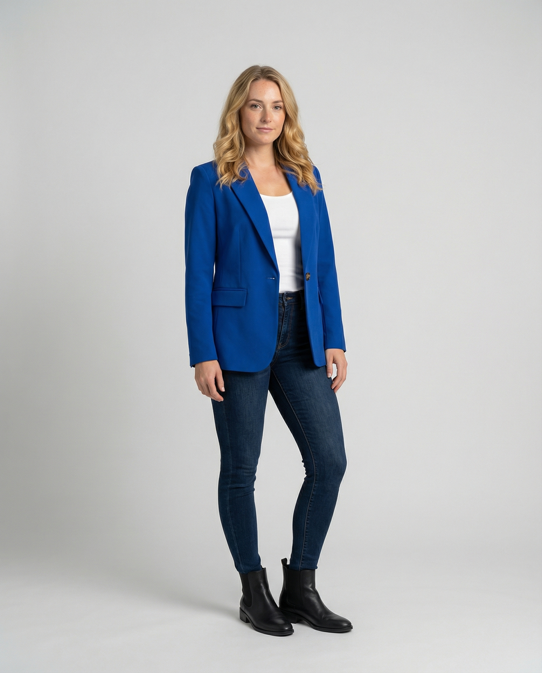 Luna | Women's Chic and Elegant Tailored Blazer-Metro Lane Plaza