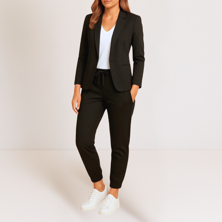 Tailleur élégant à coupe moderne pour femme