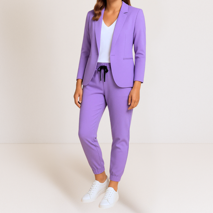 Tailleur élégant à coupe moderne pour femme