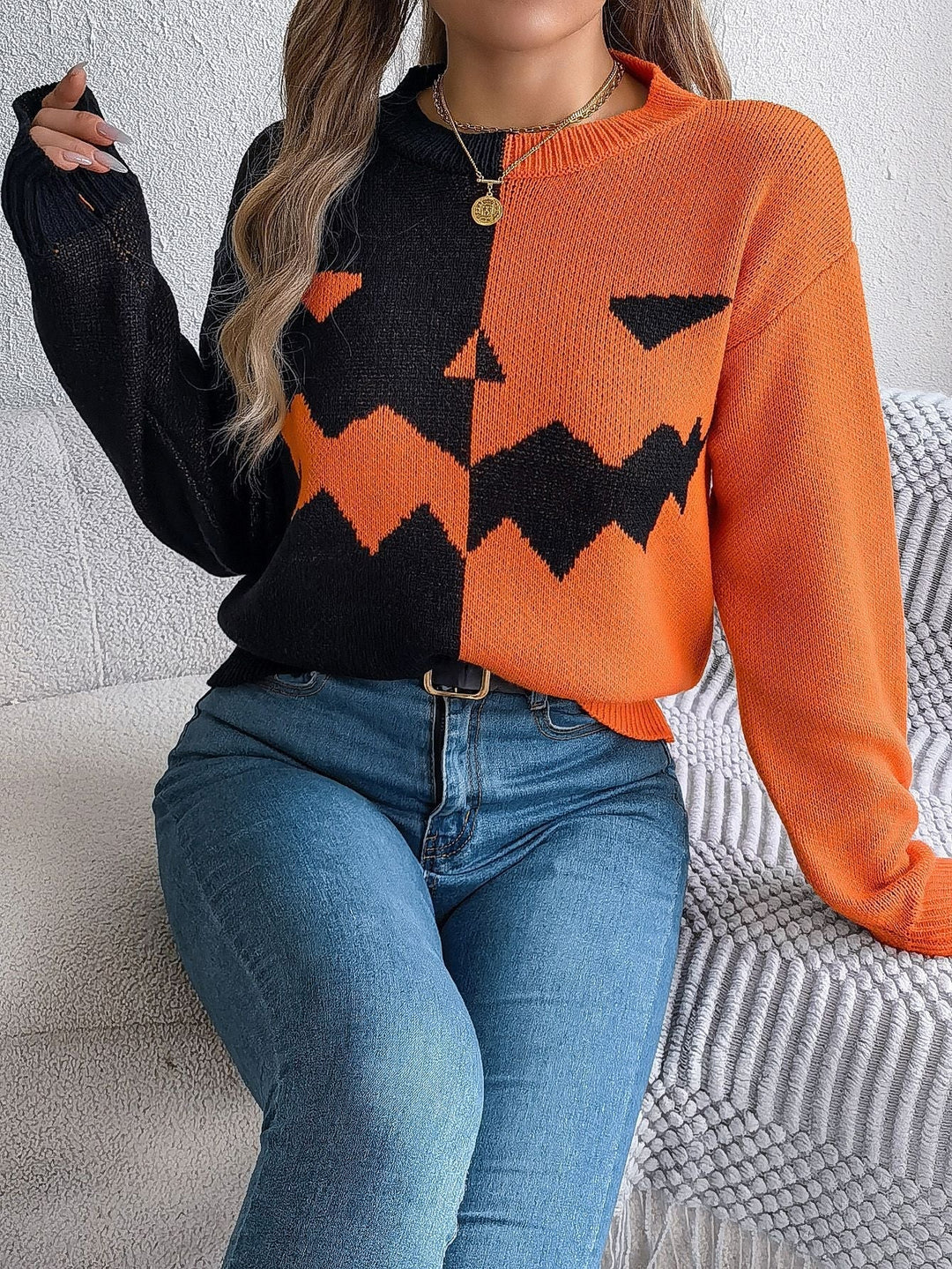 Gestrickter Pullover zum Überziehen für Damen mit Kürbislaternenmotiv, Midi-Länge