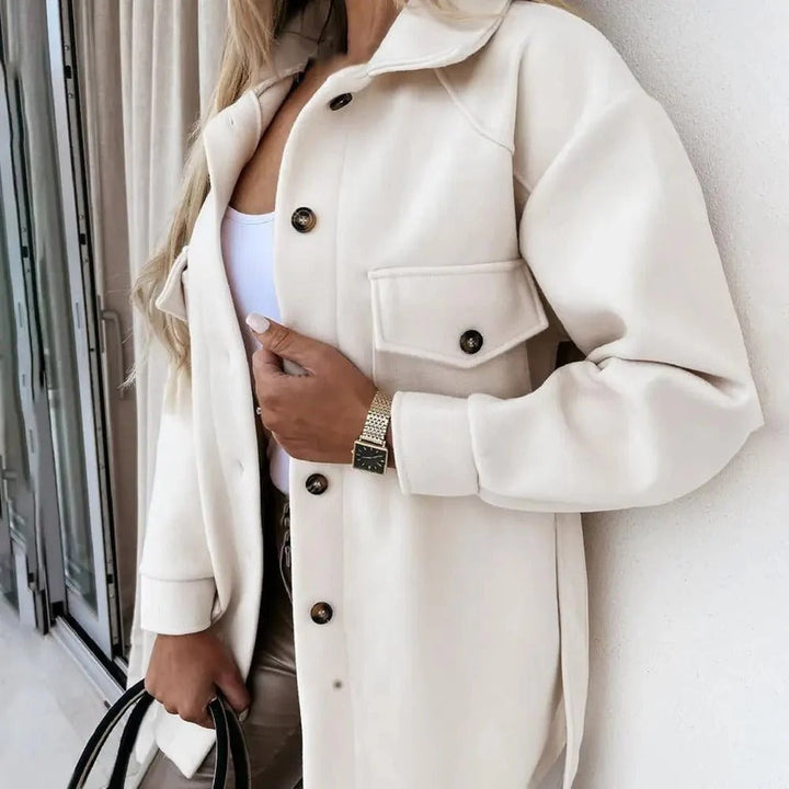 Oversized skjortejakke med knapper til kvinder