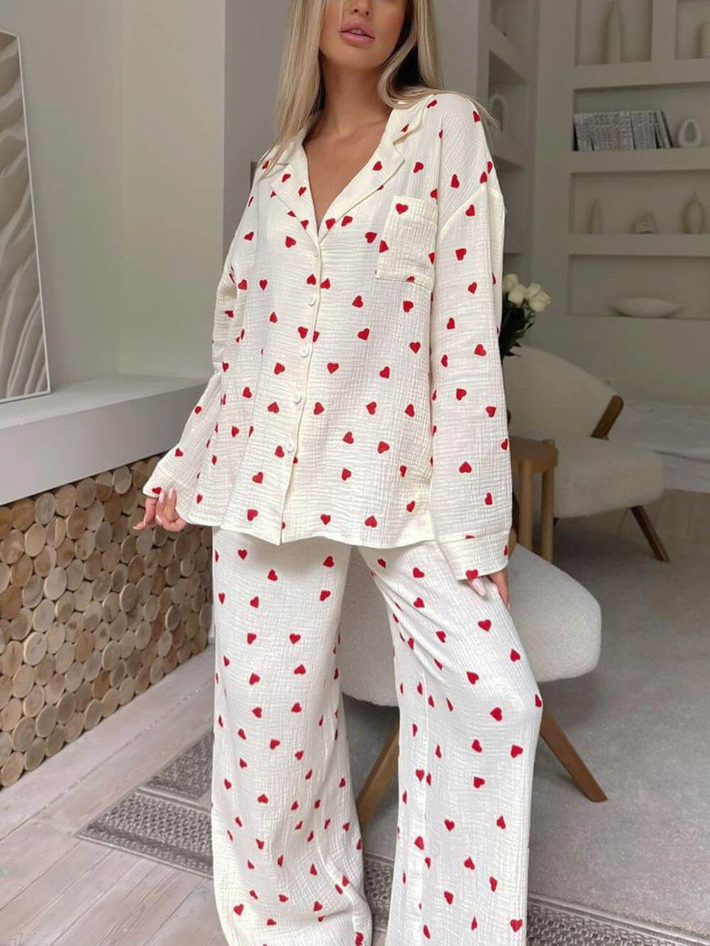 Women's Soft Heart Print Pajama Set-Metro Lane Plaza