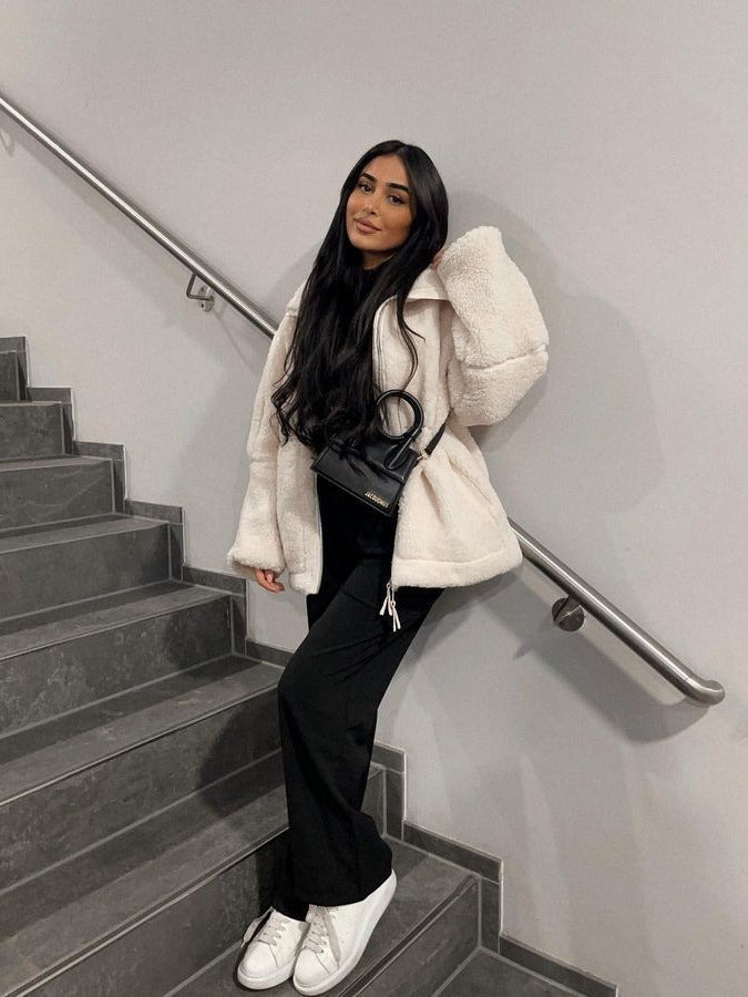 Mila | Women's Cozy Oversized Fleece Jacket-Metro Lane Plaza