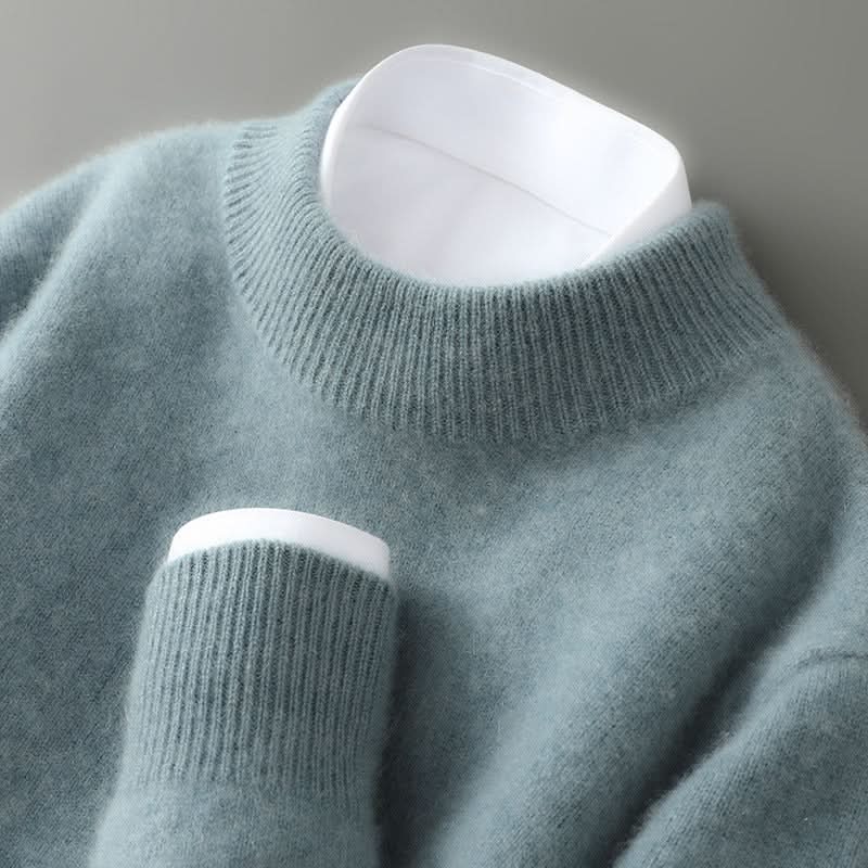 Classico pullover da donna lavorato a maglia con collo alto
