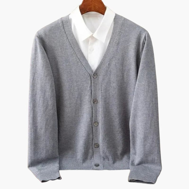 Cardigan classico da uomo con scollo a V e abbottonatura frontale
