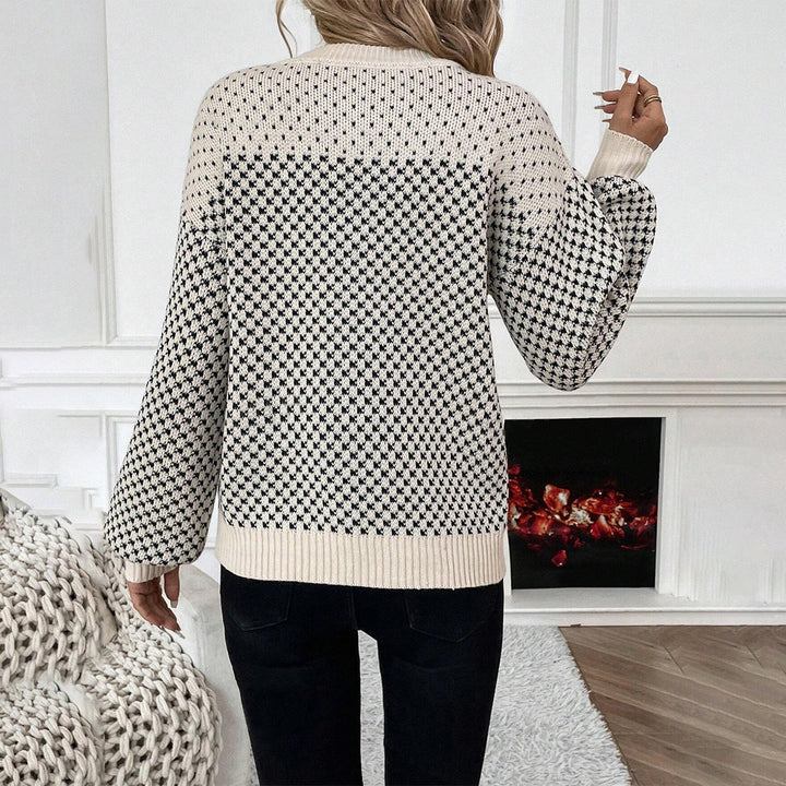 Damesweater med rund hals og fargeblokker