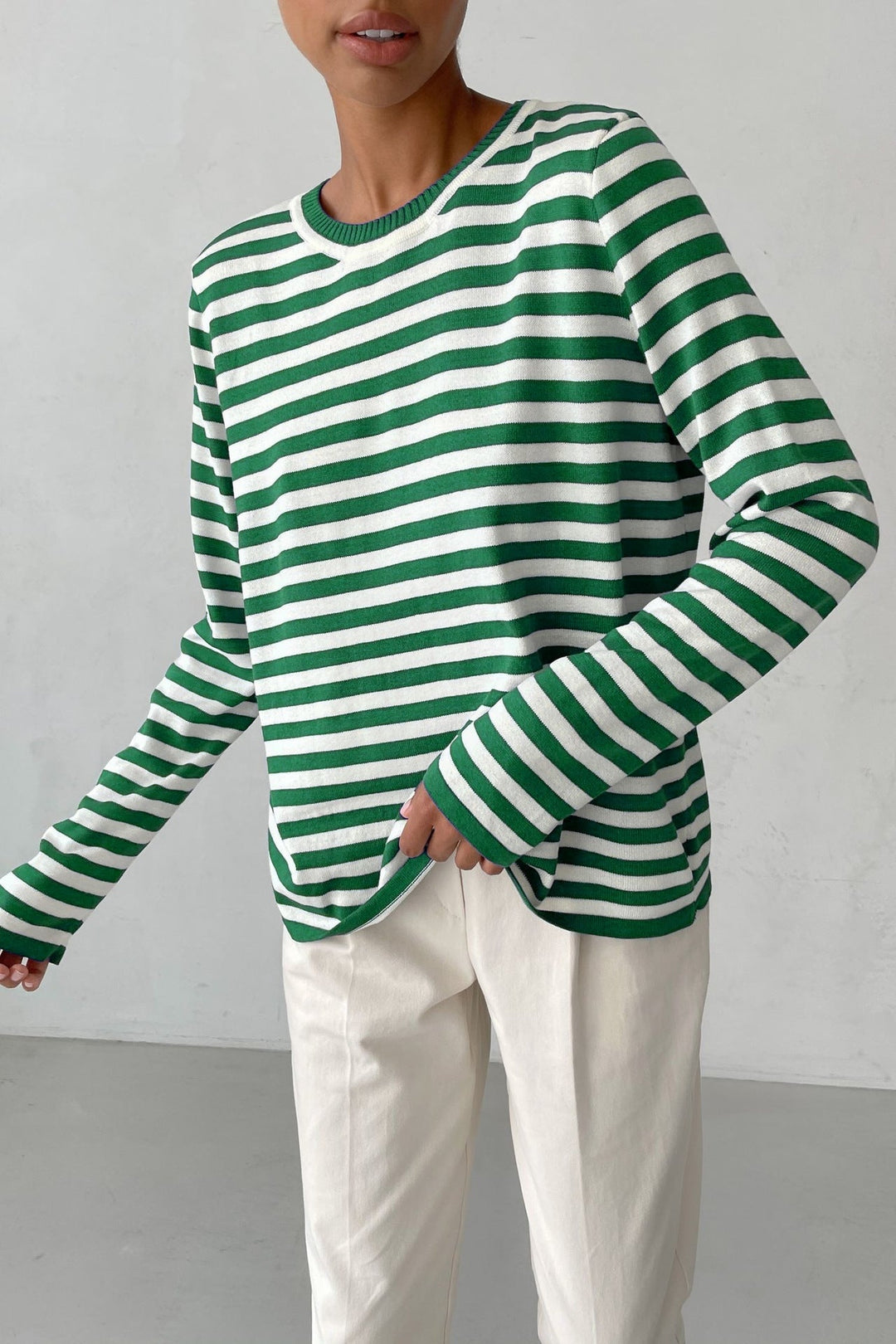 Siska | Women's Long Sleeve Top – Elegant and Breathable Design-Metro Lane Plaza