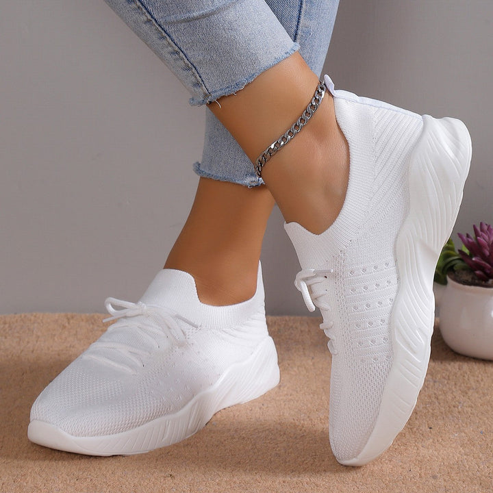 Ilsa | Women's Lightweight Orthopedic Sports Shoes with Breathable Mesh-Metro Lane Plaza