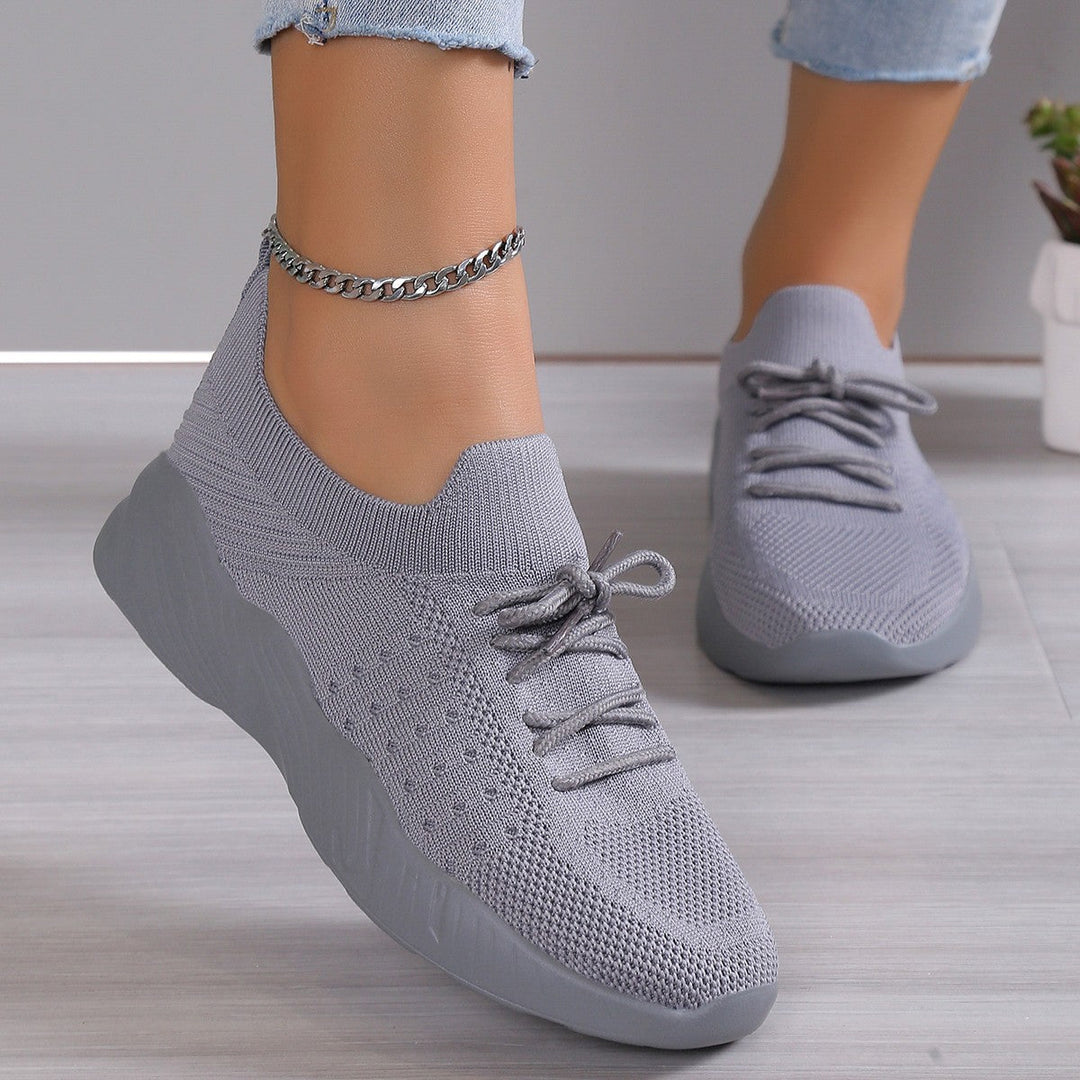 Ilsa | Women's Lightweight Orthopedic Sports Shoes with Breathable Mesh-Metro Lane Plaza
