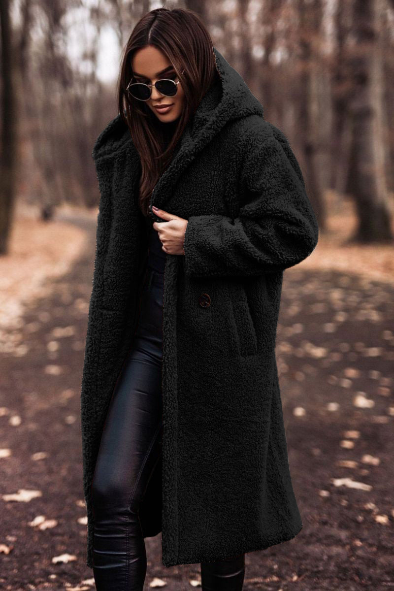 Cappotto teddy con cappuccio da donna per un accogliente stile invernale