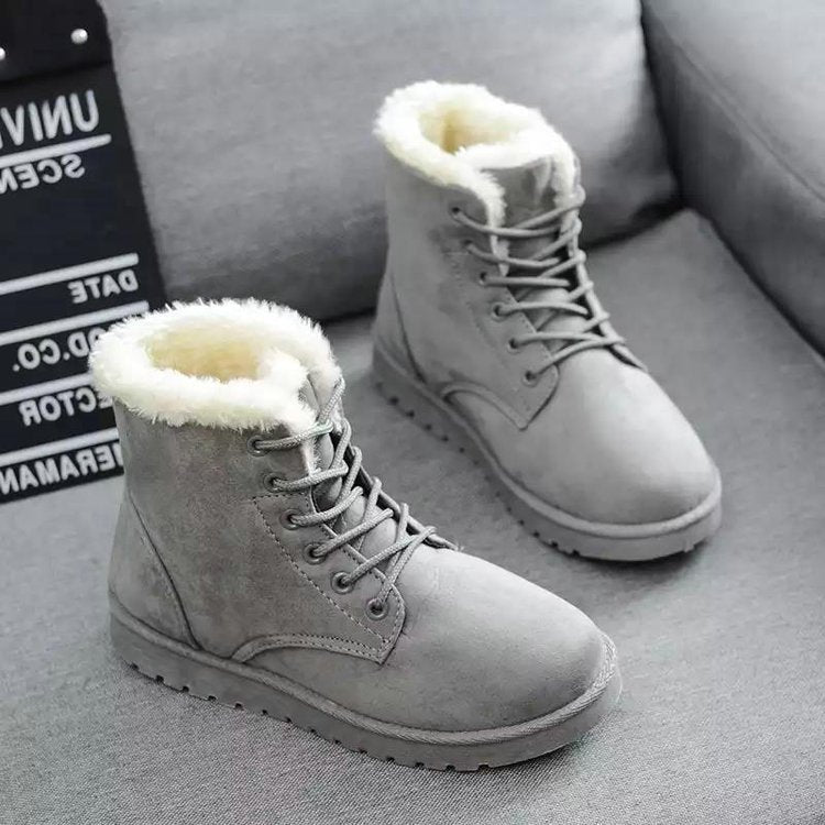 Women's Fur-Lined Winter Boots for Cold Weather