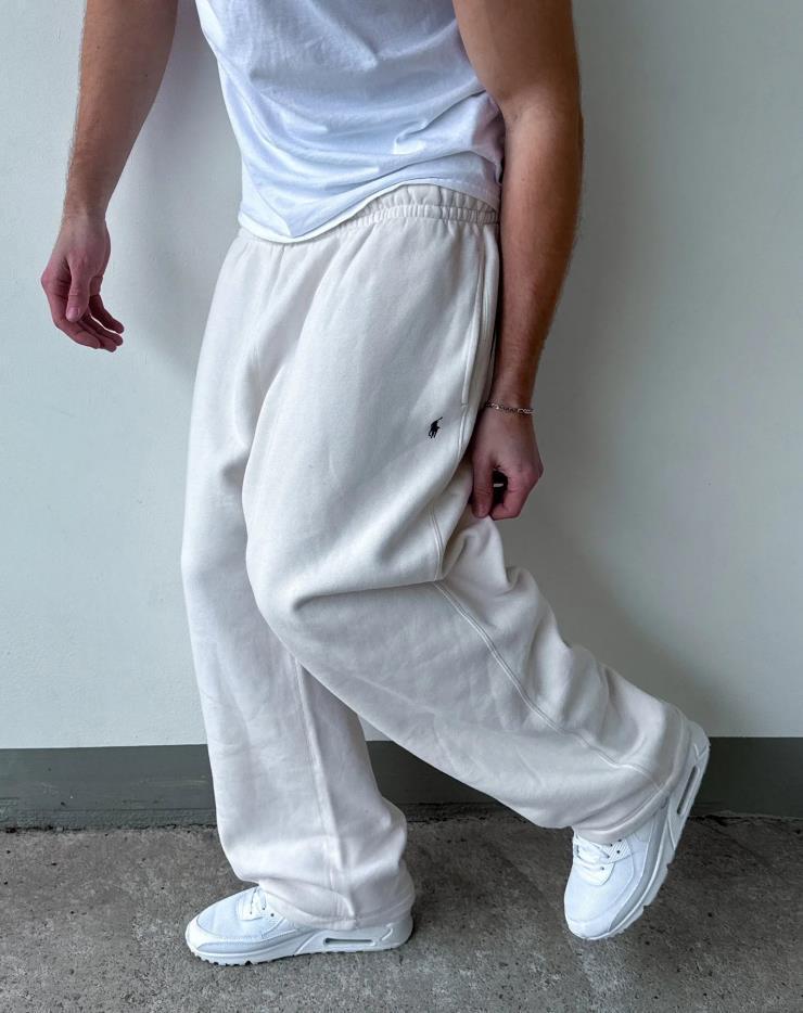 Men's Classic Fleece Jogging Pants with Pockets for Comfort-Metro Lane Plaza