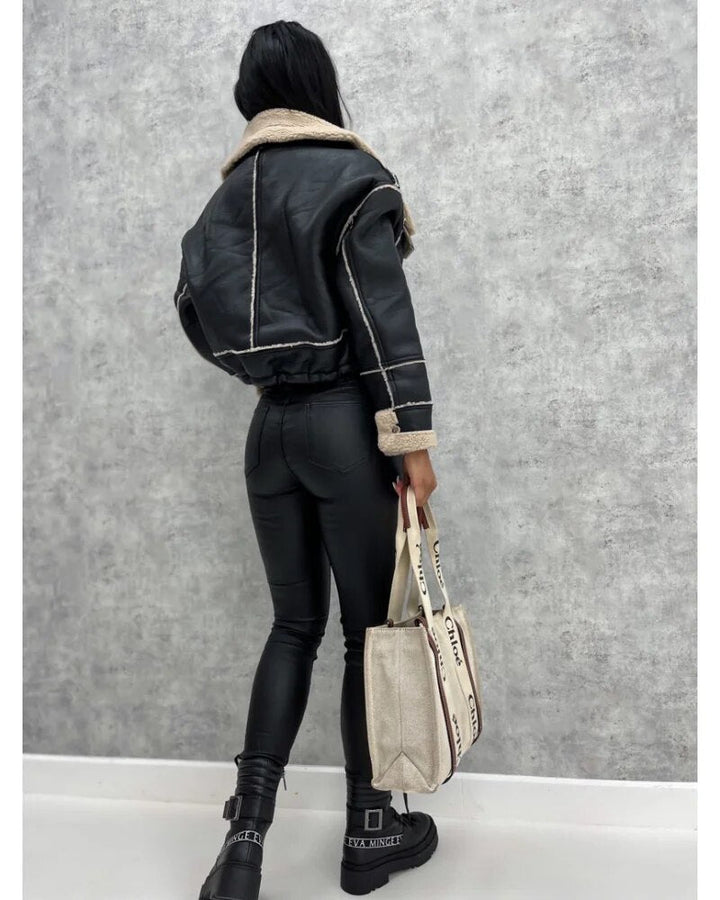 Modische kurze Lederjacke für Damen