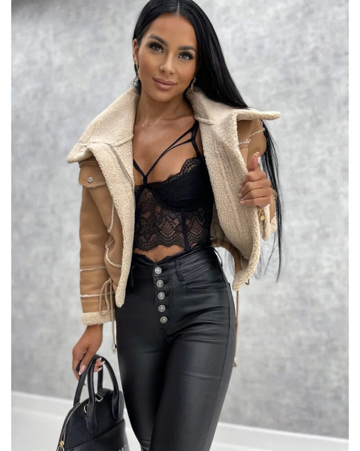 Modische kurze Lederjacke für Damen