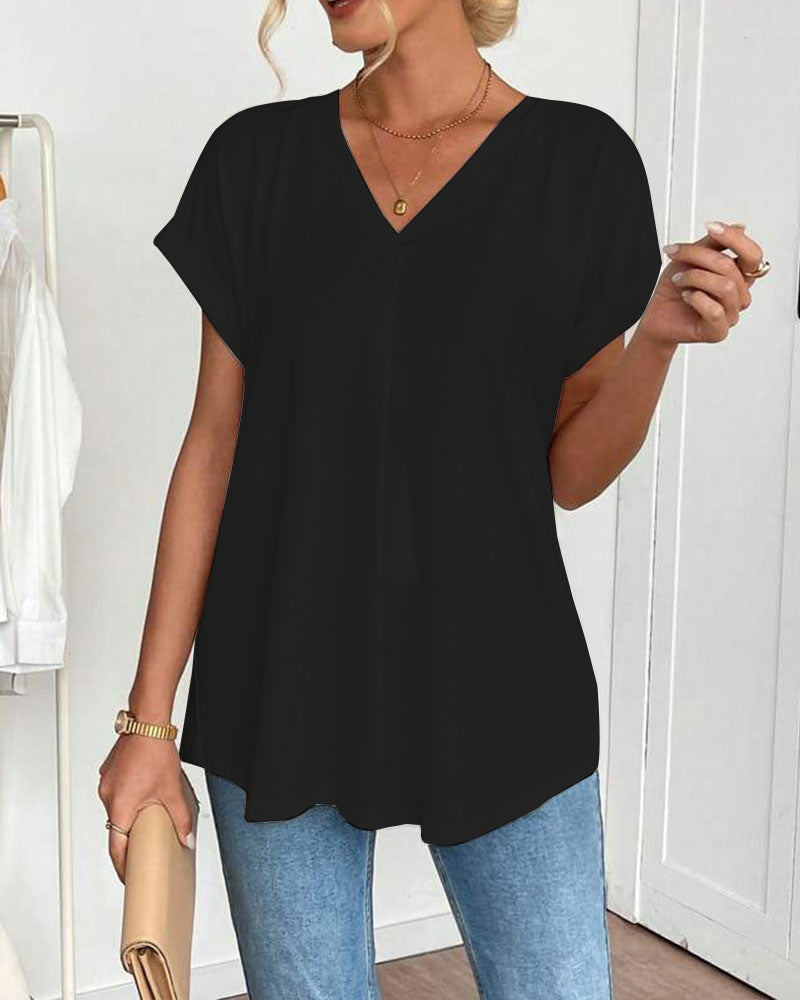 Amelia | Women's Slimming V-Neck T-Shirt for Effortless Style-Metro Lane Plaza