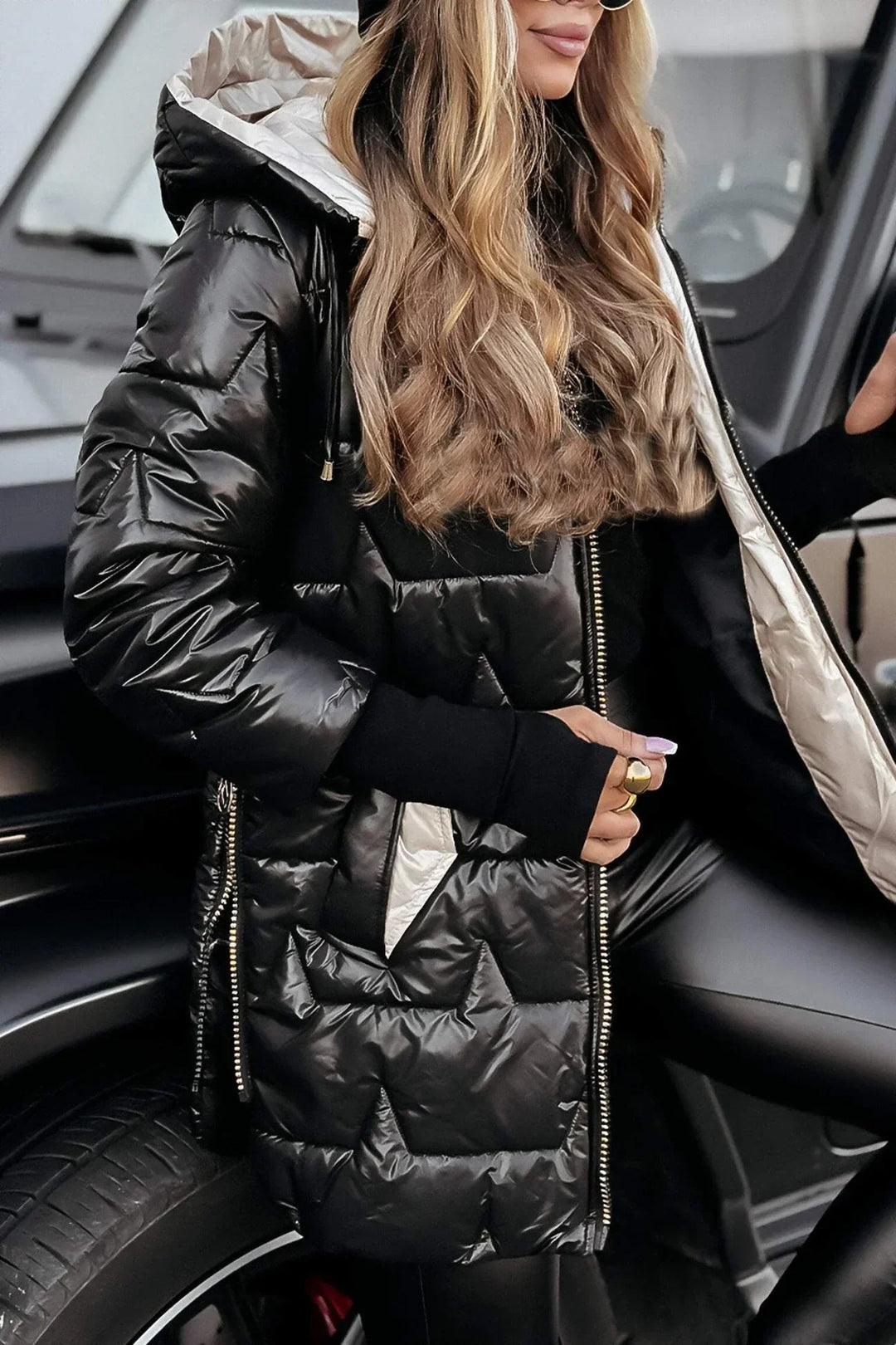 Emma | Women's Quilted Winter Jacket with Hood - Warm & Water-Repellent-Metro Lane Plaza