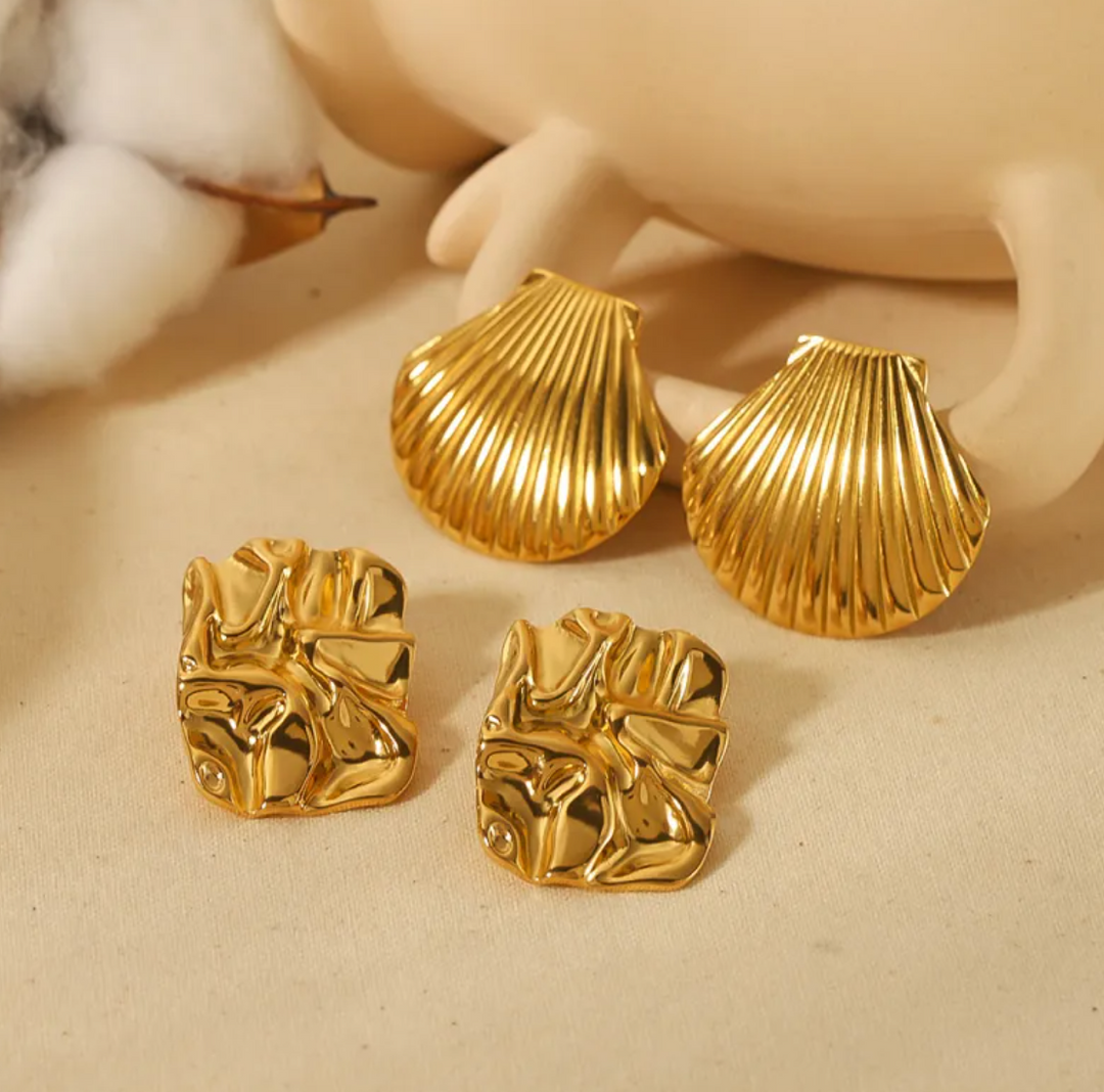 Sophia | Women's Gold Shell-Shaped Earrings-Metro Lane Plaza