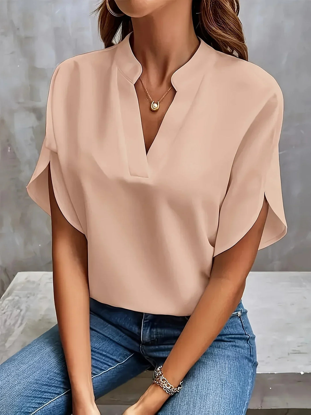 [Women's Casual V-Neck Short Sleeve Top]-Metro Lane Plaza