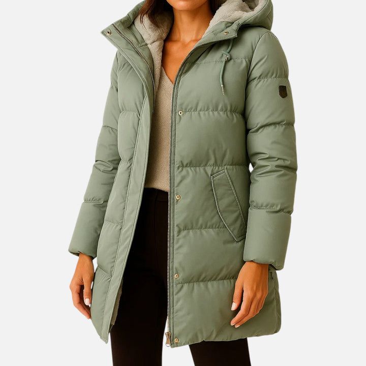 Isla | Women's Chic and Cozy Down Jacket-Metro Lane Plaza