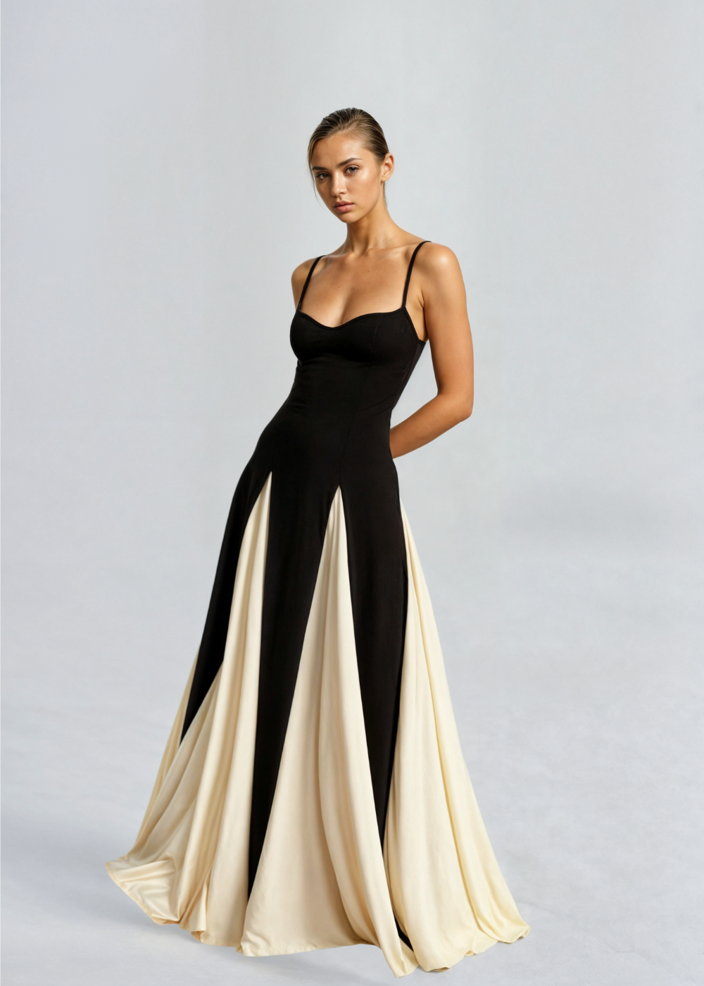 Women's Elegant Maxi Dress-Metro Lane Plaza