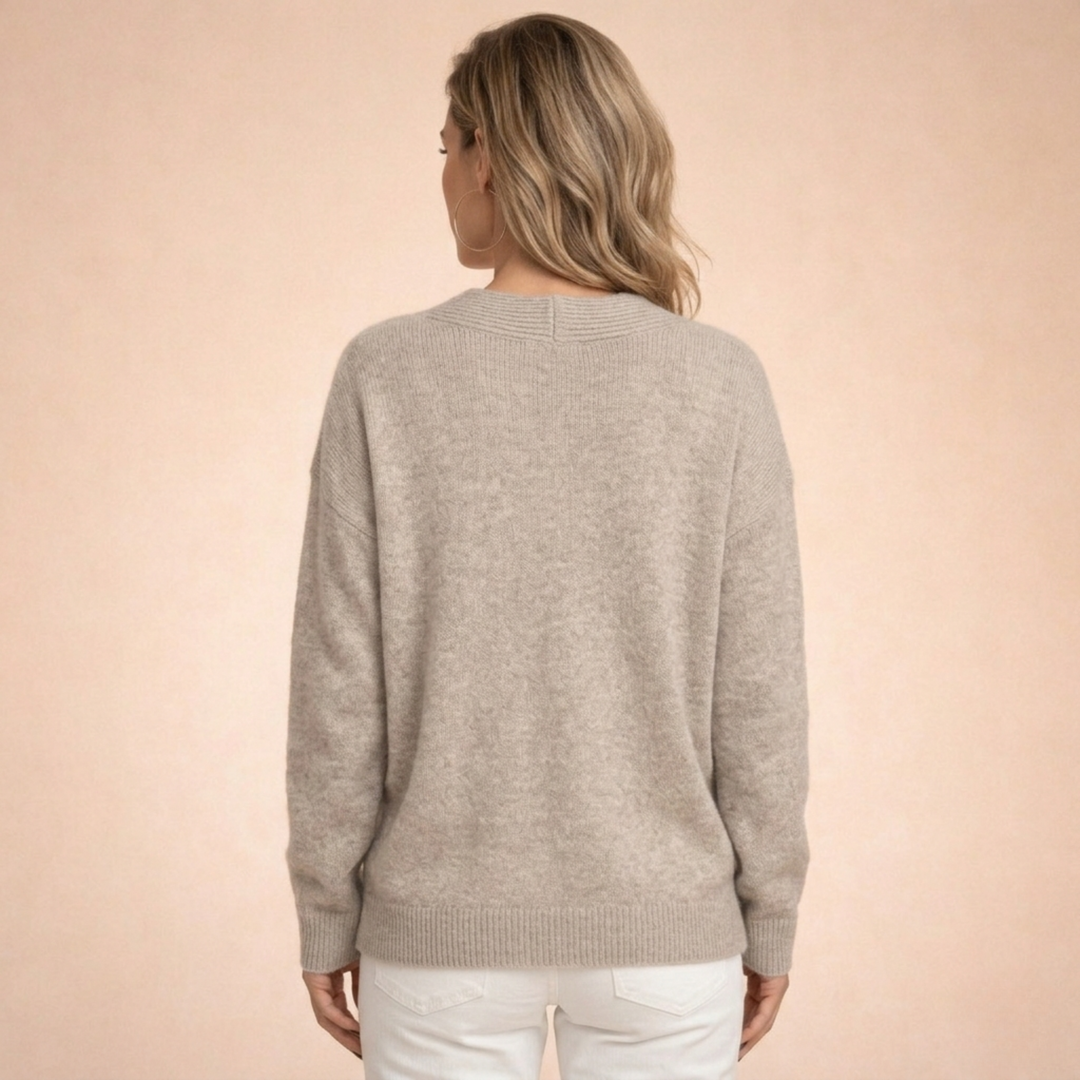Emma | Women's Warm Soft V-Neck Cashmere Sweater-Metro Lane Plaza
