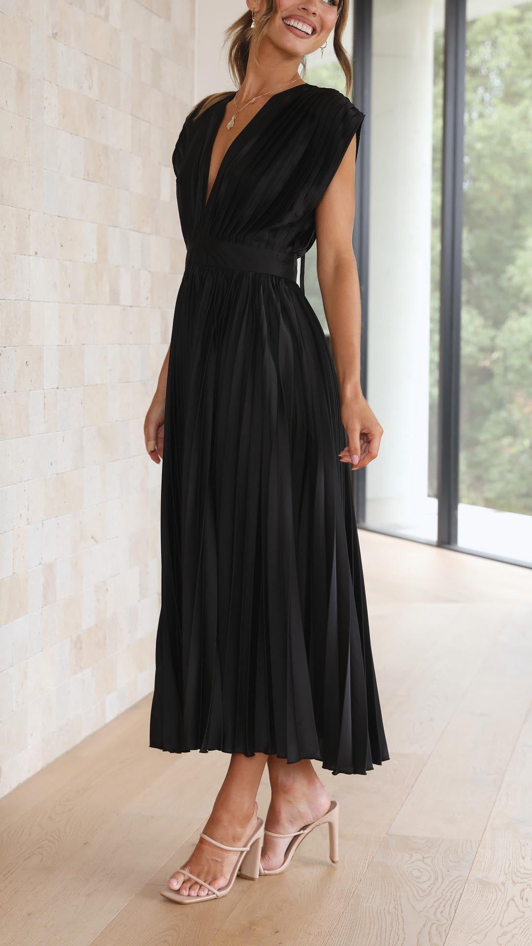 Stella | Women's Pleated Maxi Dress-Metro Lane Plaza
