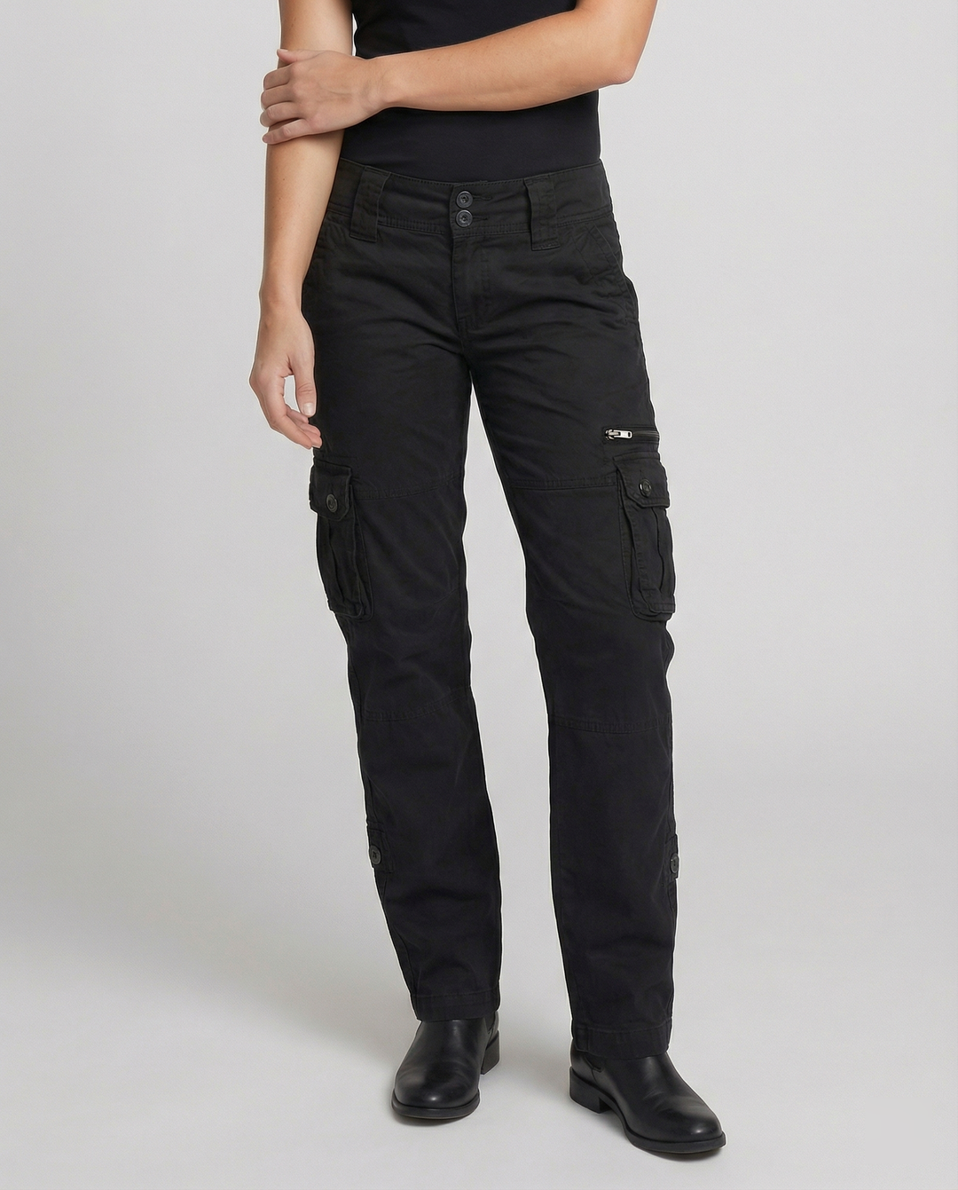 Taylor | Women's Versatile High-Waisted Utility Cargo Pants-Metro Lane Plaza