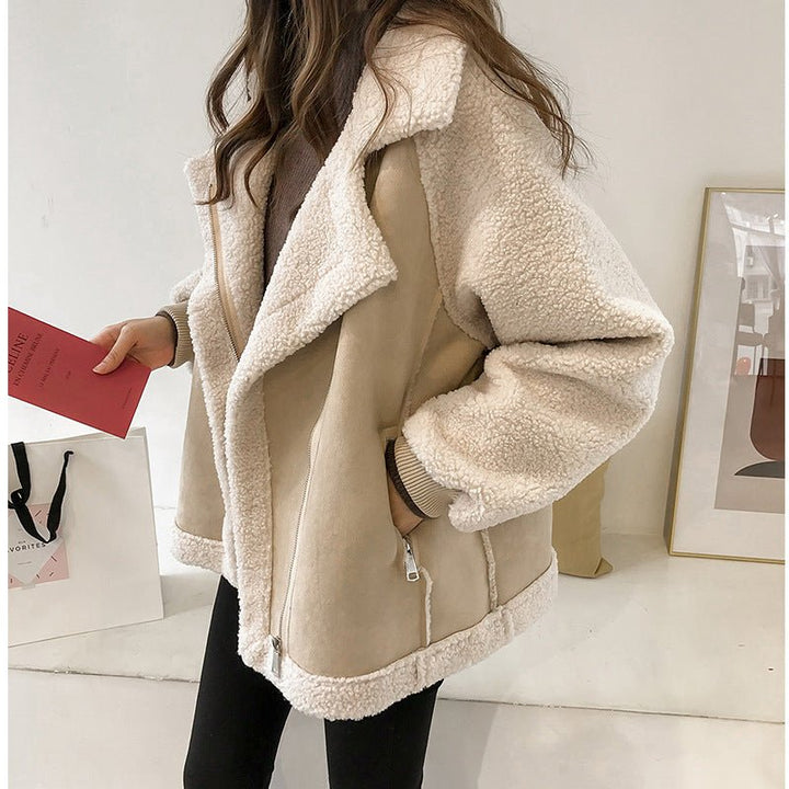 Chaqueta de mujer con cremallera y solapas anchas asimétricas