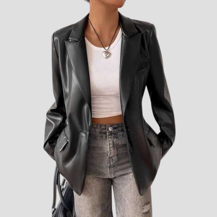 Women's Relaxed Fit Blazer