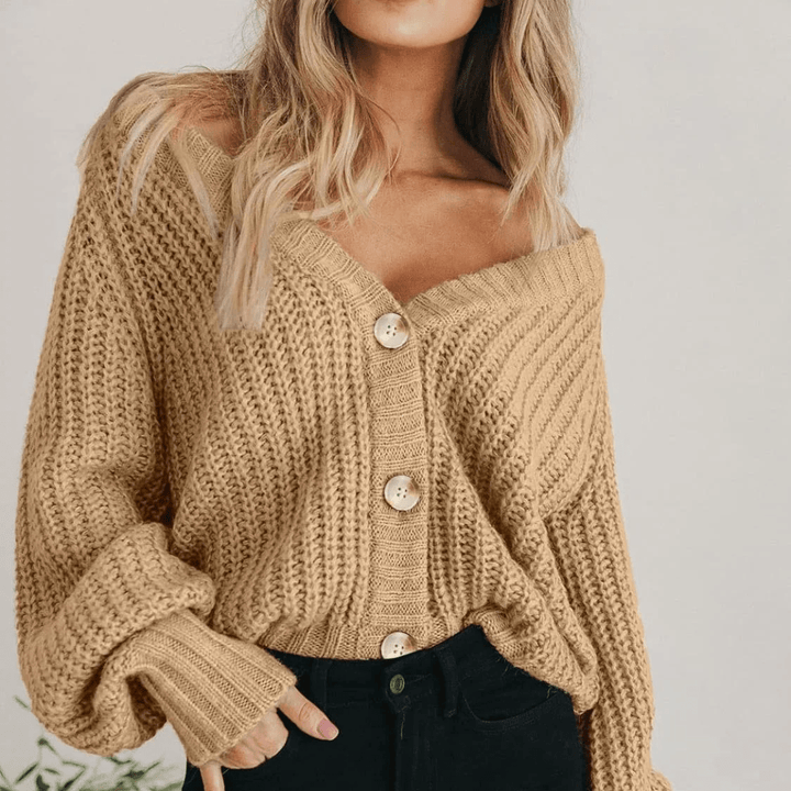 Kvinders grovstrikkede cardigan med knapper
