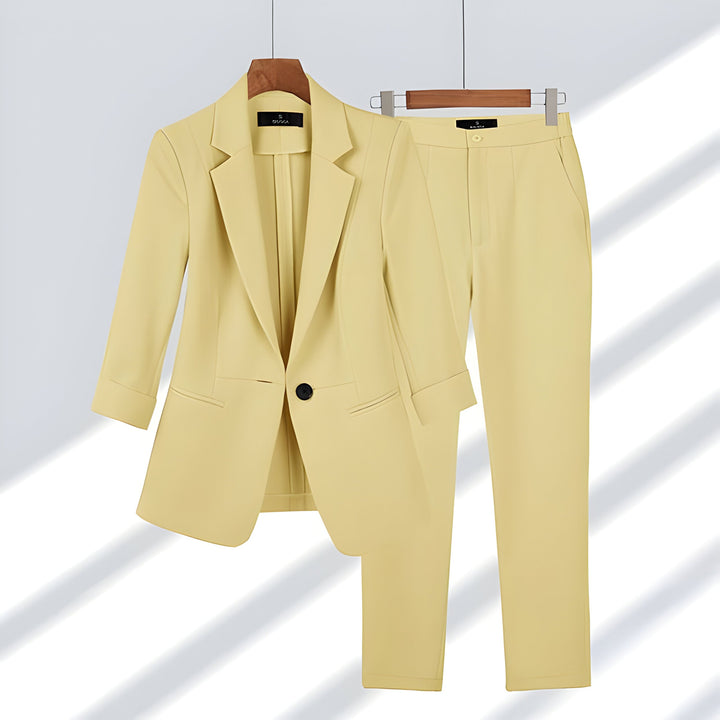 Women's Elegant Blazer and Trouser Set – Tailored Outfit for All Occasions-Metro Lane Plaza
