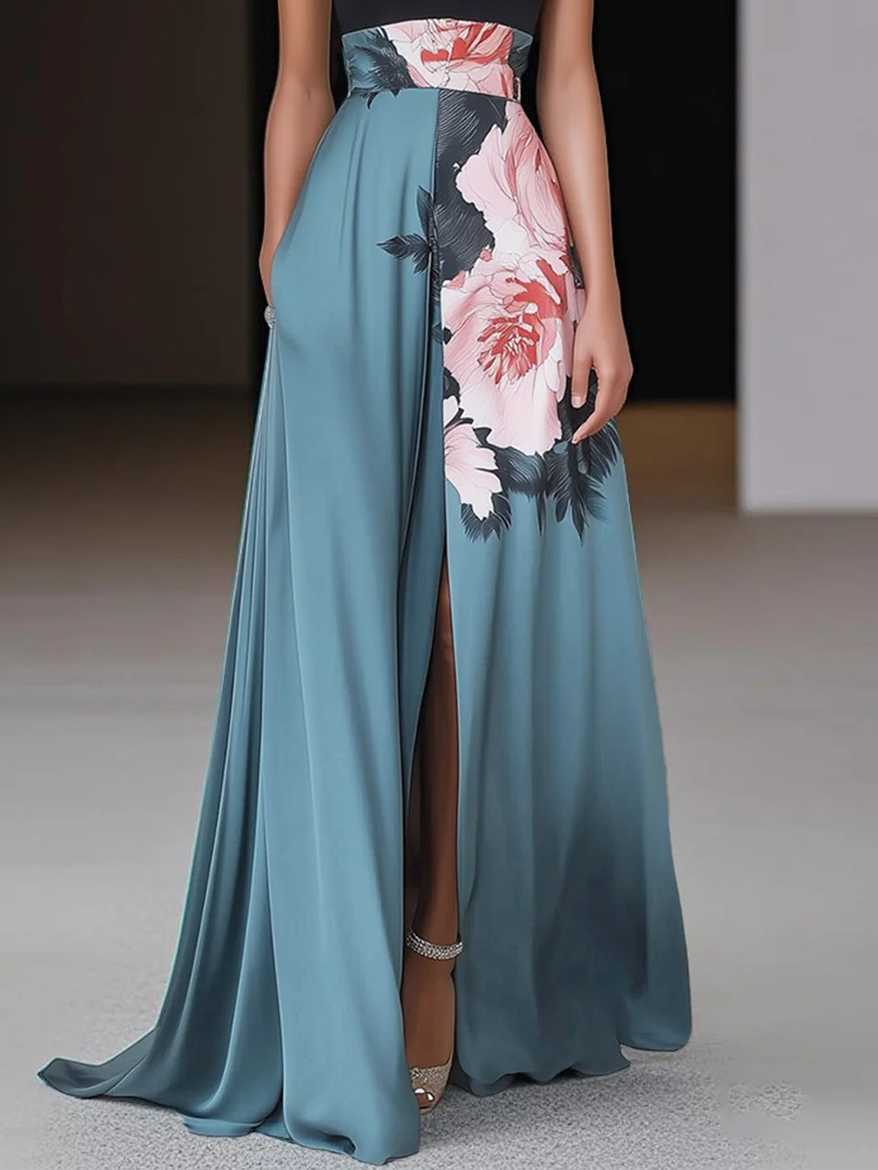 Women's Elegant Floral Maxi Dress with Halter Neck Design-Metro Lane Plaza