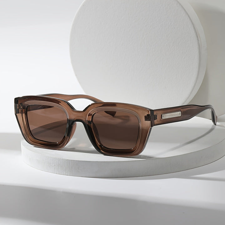 Samantha | Women's Retro Square Sunglasses-Metro Lane Plaza