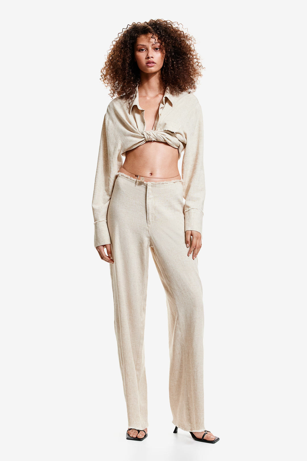 Tilde | Women's Wide-Legged Jeans – Light Denim, Relaxed Fit-Metro Lane Plaza