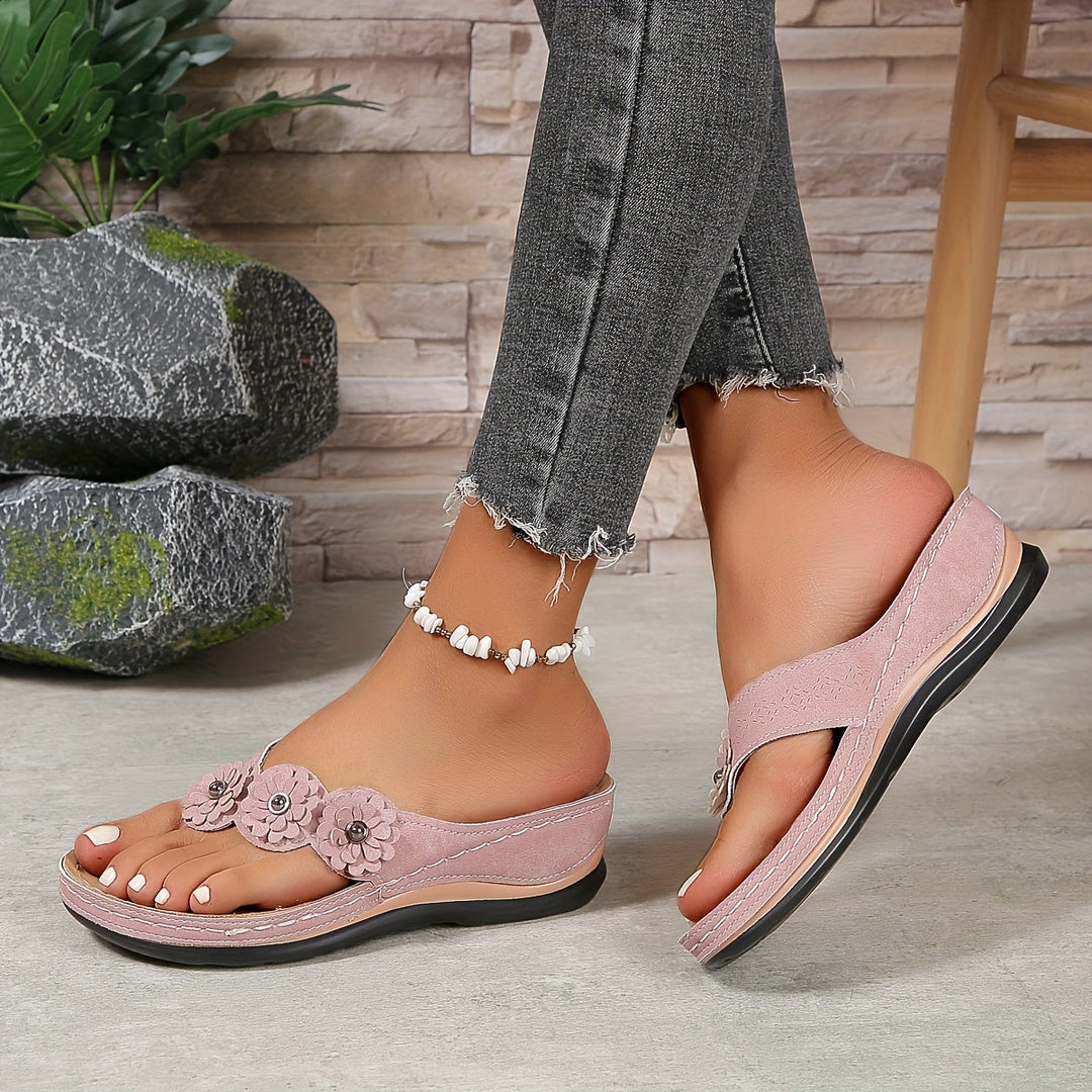 Cressida | Comfortable Adjustable Women's Orthopedic Sandals-Metro Lane Plaza