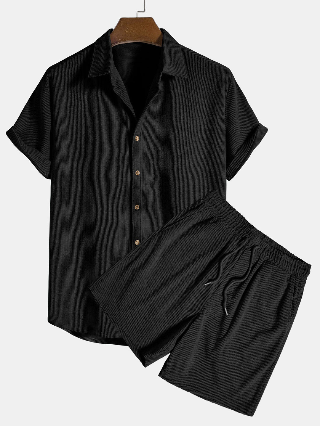 Kortärmad skjorta med knappar och shorts med dragsko för män