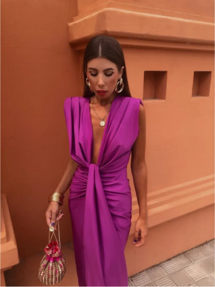 Amy | Women's V-Neck Midi Dress for Effortless Style-Metro Lane Plaza