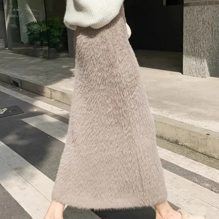 Women's Trendy Skirt - Stylish and Versatile Fashion Piece-Metro Lane Plaza