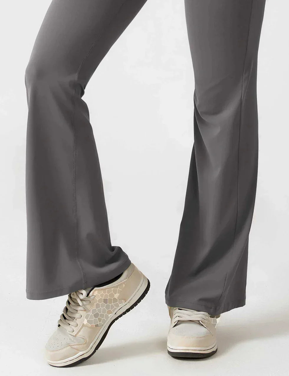 Sophia | Women's Flared Scrunched V-Back Jumpsuit-Metro Lane Plaza
