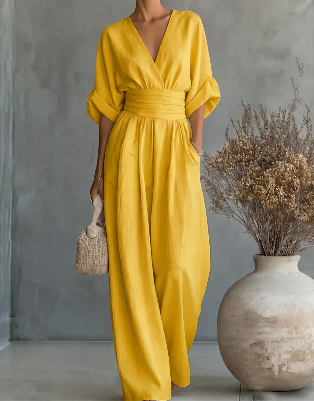 Macacão elegante de pernas largas para mulher