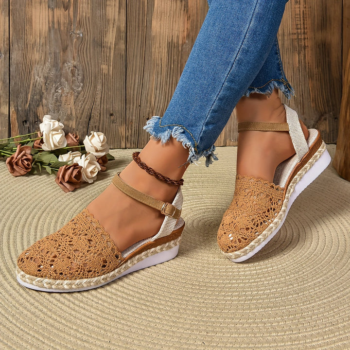 Avenelle | Women's Lightweight Comfort Orthopedic Sandals-Metro Lane Plaza