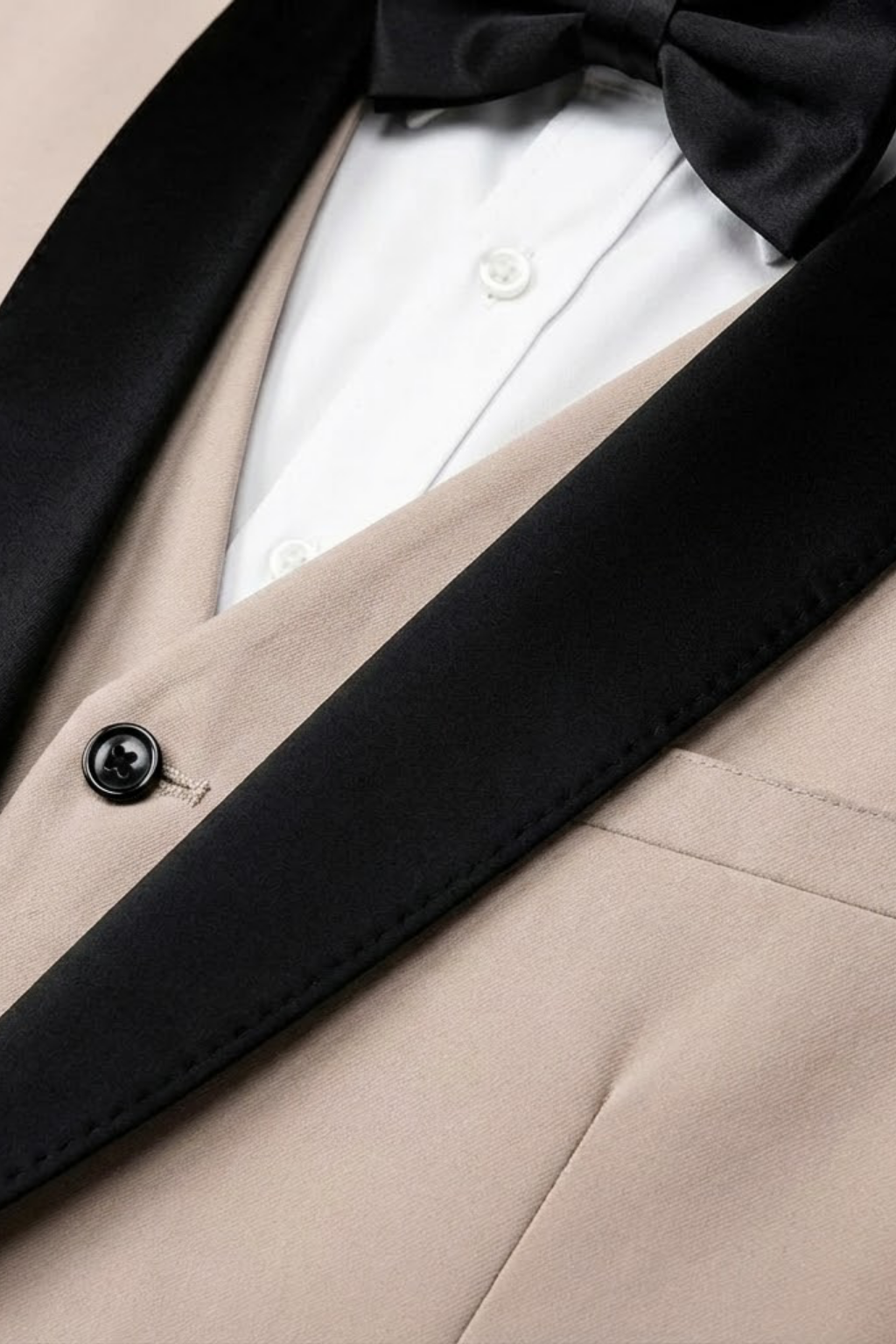 Men's Slim-Fit Tuxedo Suit for Formal Events