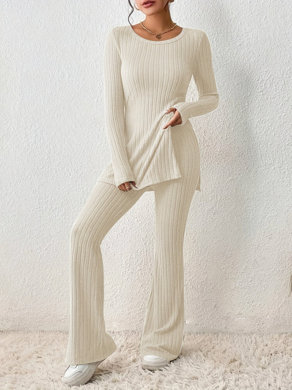 Faina | Women's Comfortable Stretch Set-Metro Lane Plaza