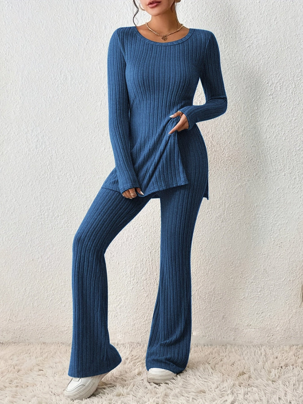 Faina | Women's Comfortable Stretch Set-Metro Lane Plaza