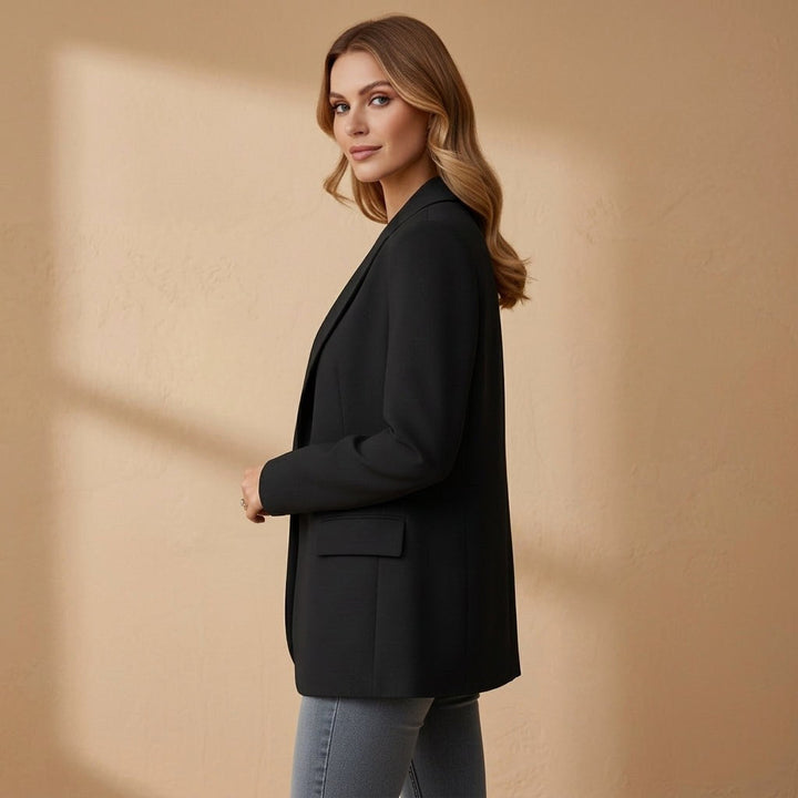 Blazer feminino de corte elegante em mistura de algodão com lapela de bico