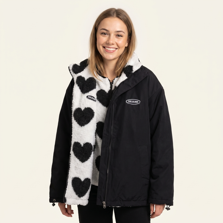 Giacca reversibile con cuore e dal comfort avvolgente da donna