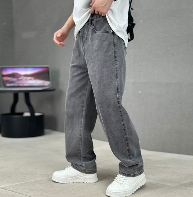 Men's Comfortable Straight Leg Denim Pants-Metro Lane Plaza