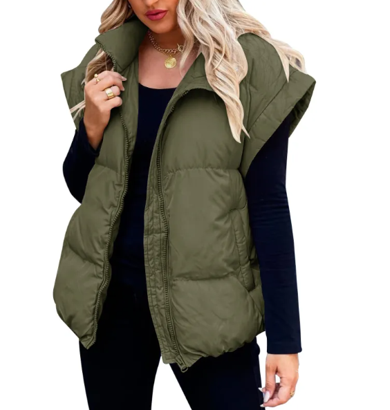 Women's Quilted Sleeveless Gilet with Zipper and Pockets