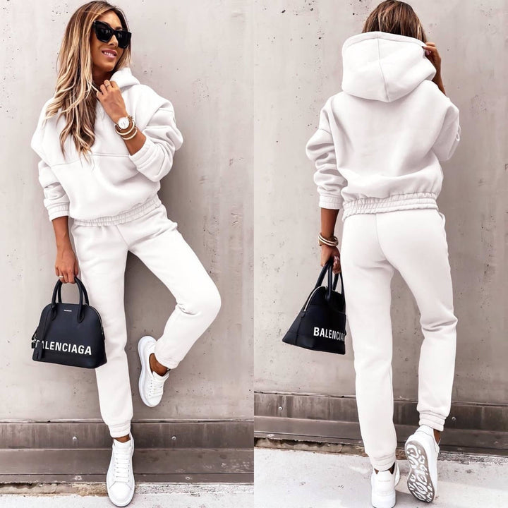Ingrid | Women's Comfortable Jogging Set-Metro Lane Plaza