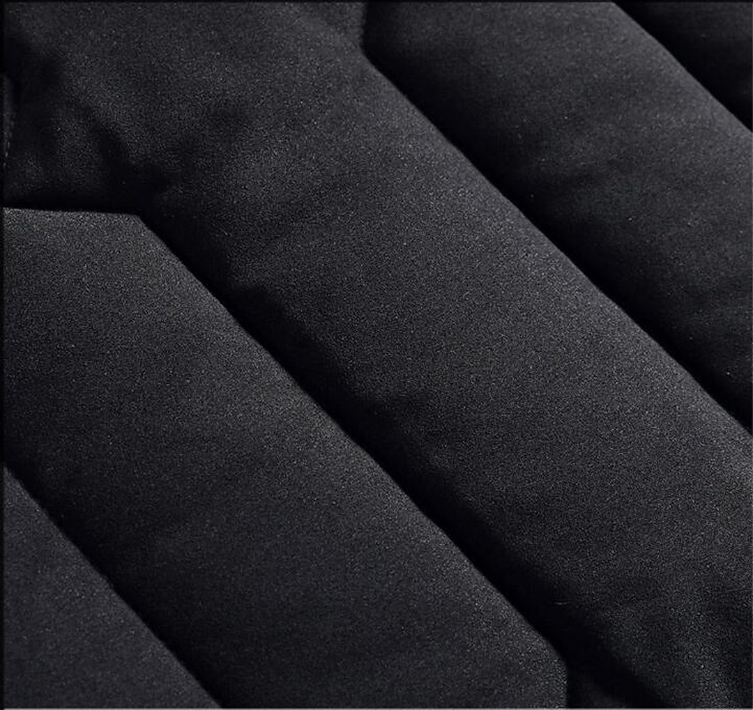 Leichte Herren-Steppjacke – geometrisches Muster